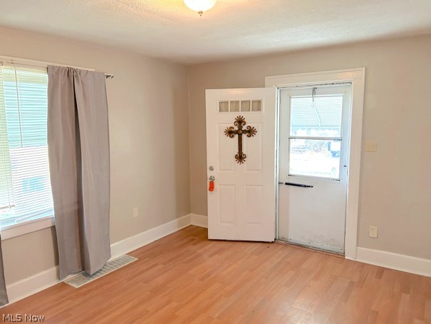 627 Roscoe Avenue Akron OH 44306