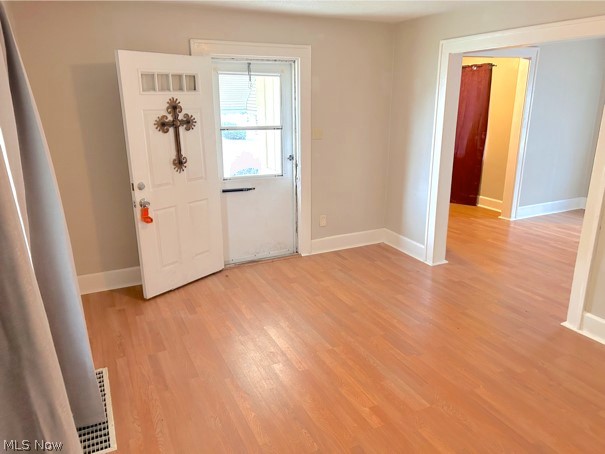 627 Roscoe Avenue Akron OH 44306