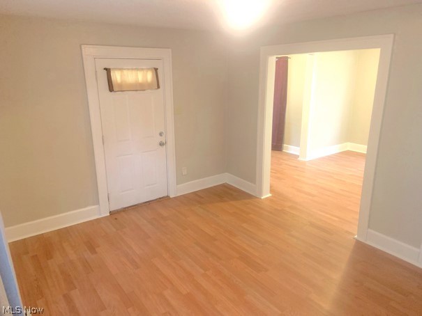627 Roscoe Avenue Akron OH 44306