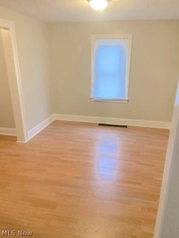 627 Roscoe Avenue Akron OH 44306