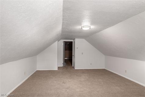 5203 Snow Road Parma OH 44134