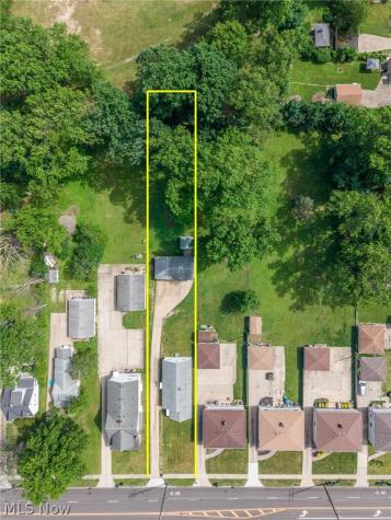 5203 Snow Road Parma OH 44134