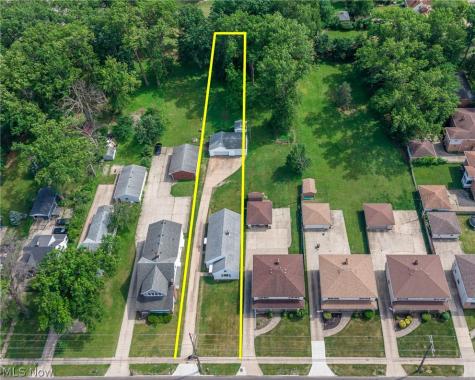 5203 Snow Road Parma OH 44134