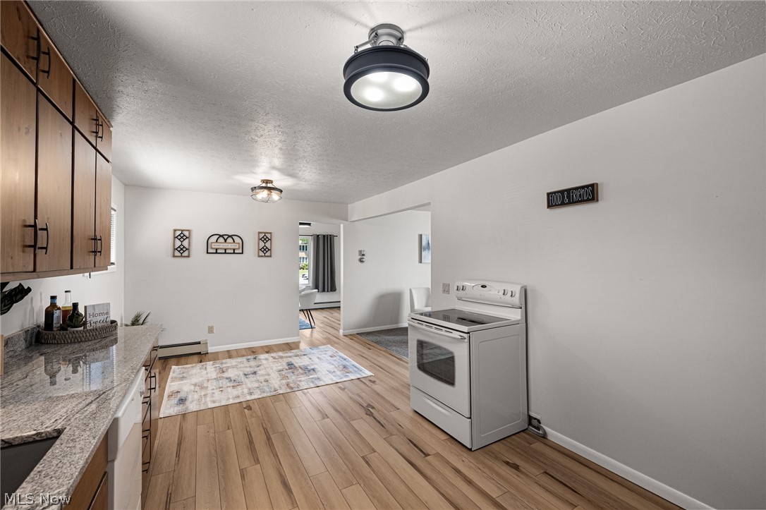 5203 Snow Road Parma OH 44134
