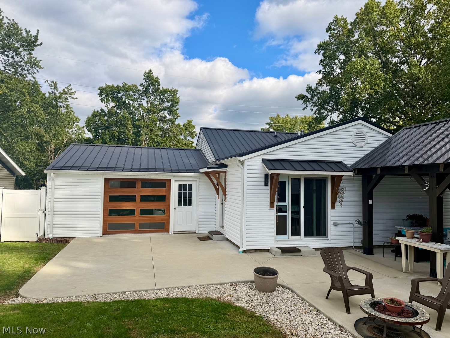 990 Oak Hill Road Wooster OH 44691