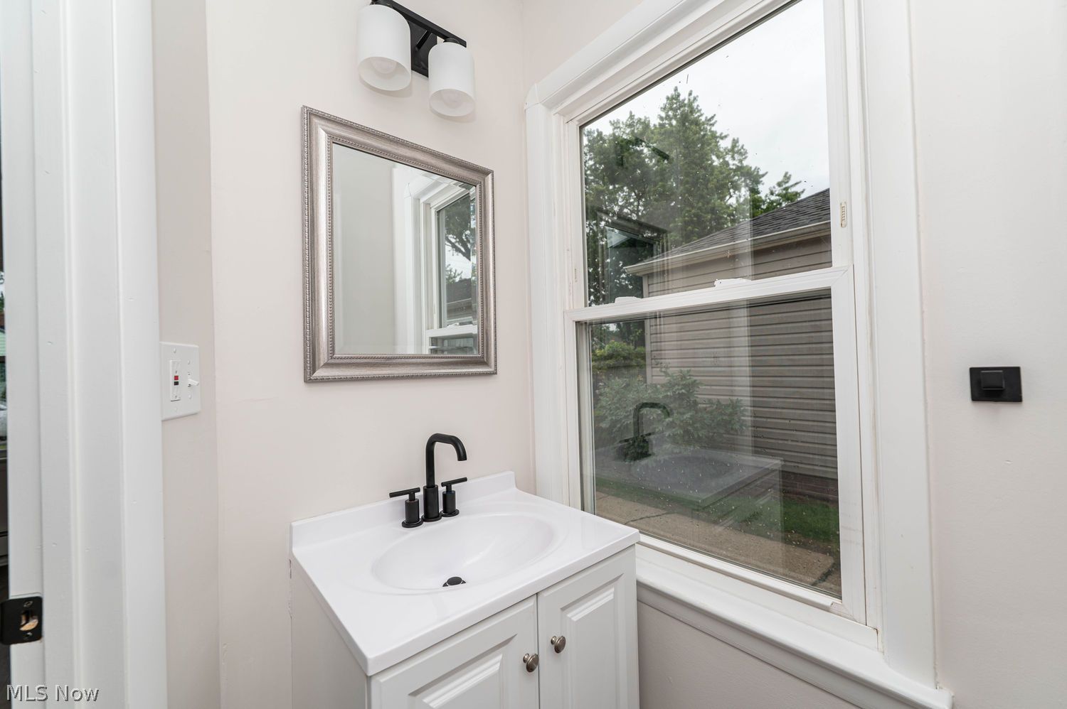 430 E 309th Street Willowick OH 44095