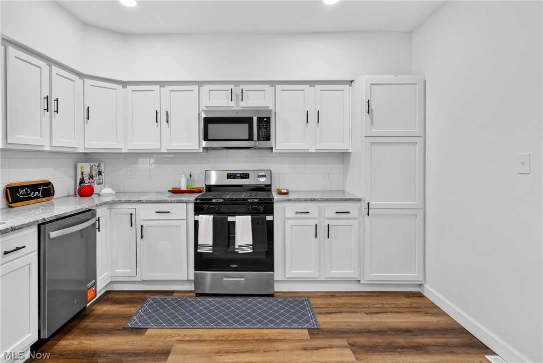 667 Hyatt Avenue Campbell OH 44405