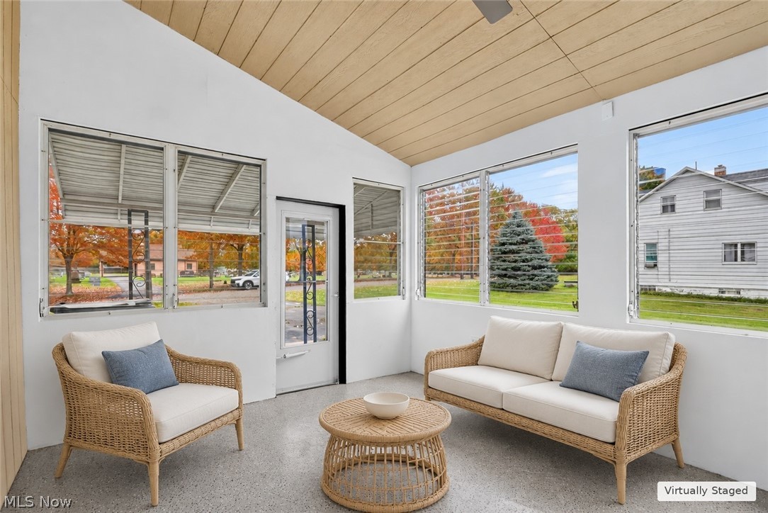 667 Hyatt Avenue Campbell OH 44405