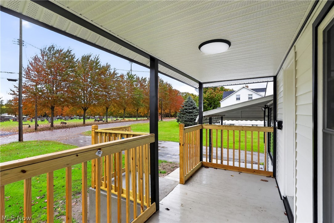 667 Hyatt Avenue Campbell OH 44405