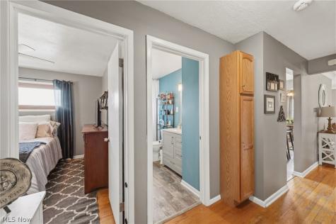 4599 Memphis Villas S Brooklyn OH 44144