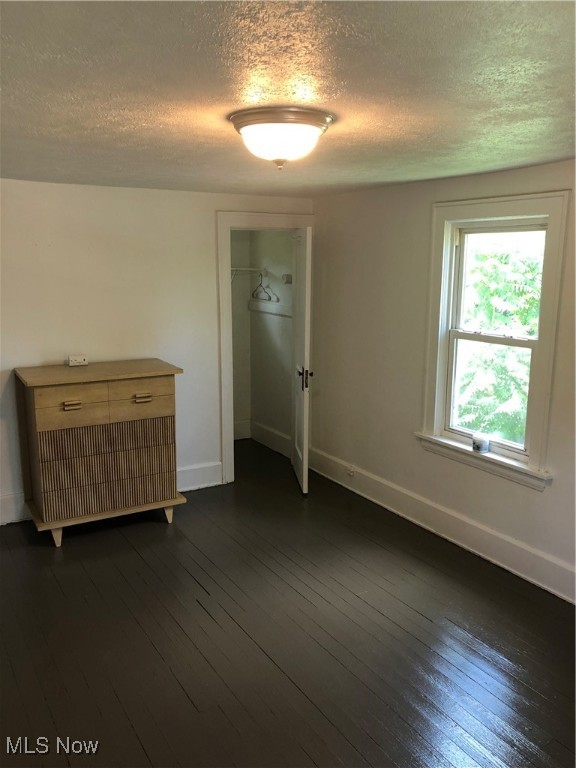 786 Sarcee Avenue Akron OH 44305