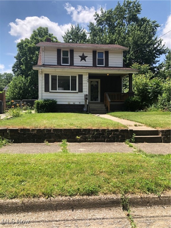 786 Sarcee Avenue Akron OH 44305