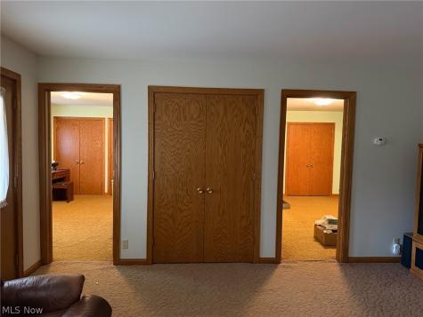 7421 W Parkside Drive Youngstown OH 44512