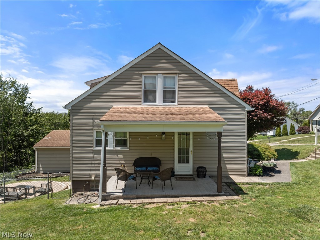 106 Mcconnell Avenue Wintersville OH 43953