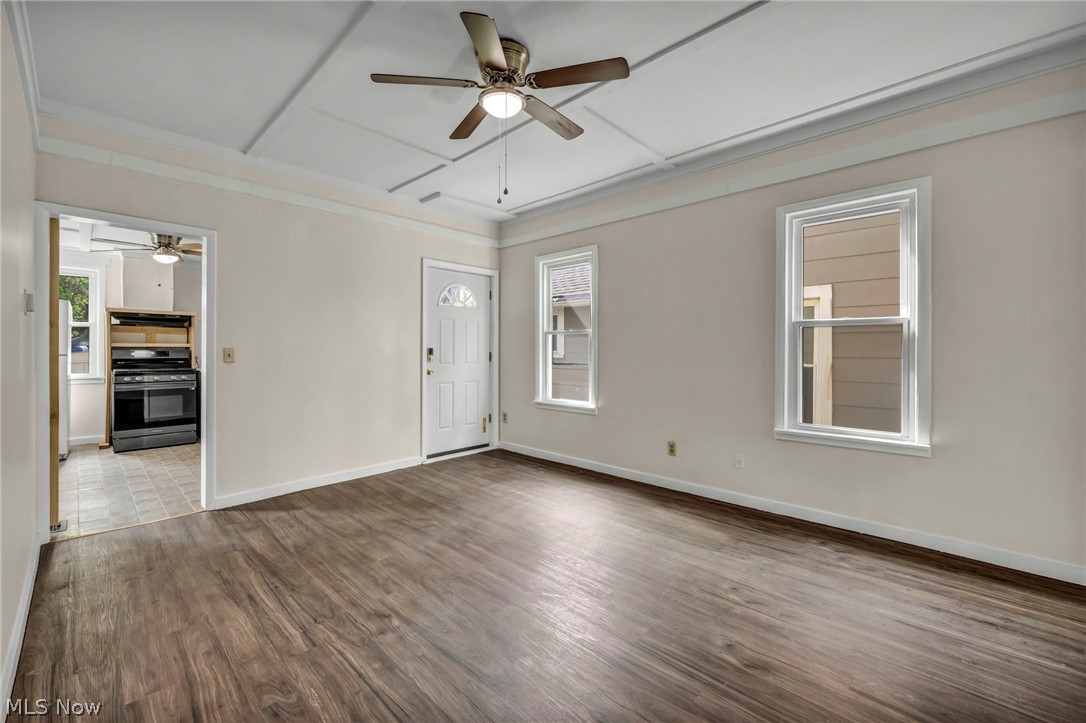 1023 W Washington Avenue Lorain OH 44052
