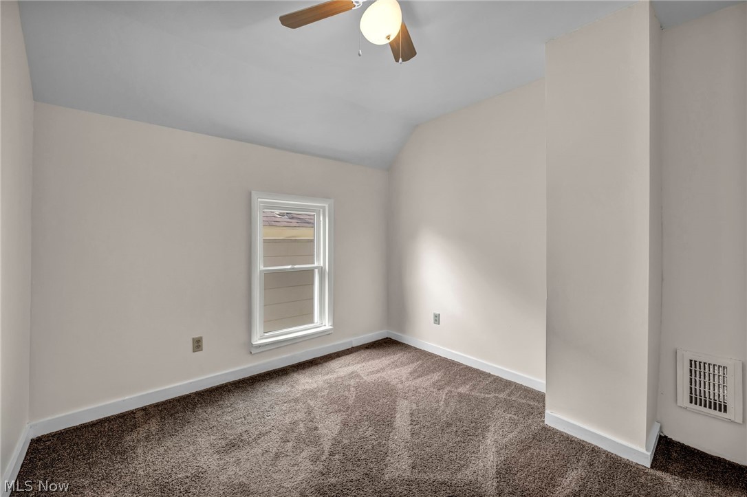 1023 W Washington Avenue Lorain OH 44052