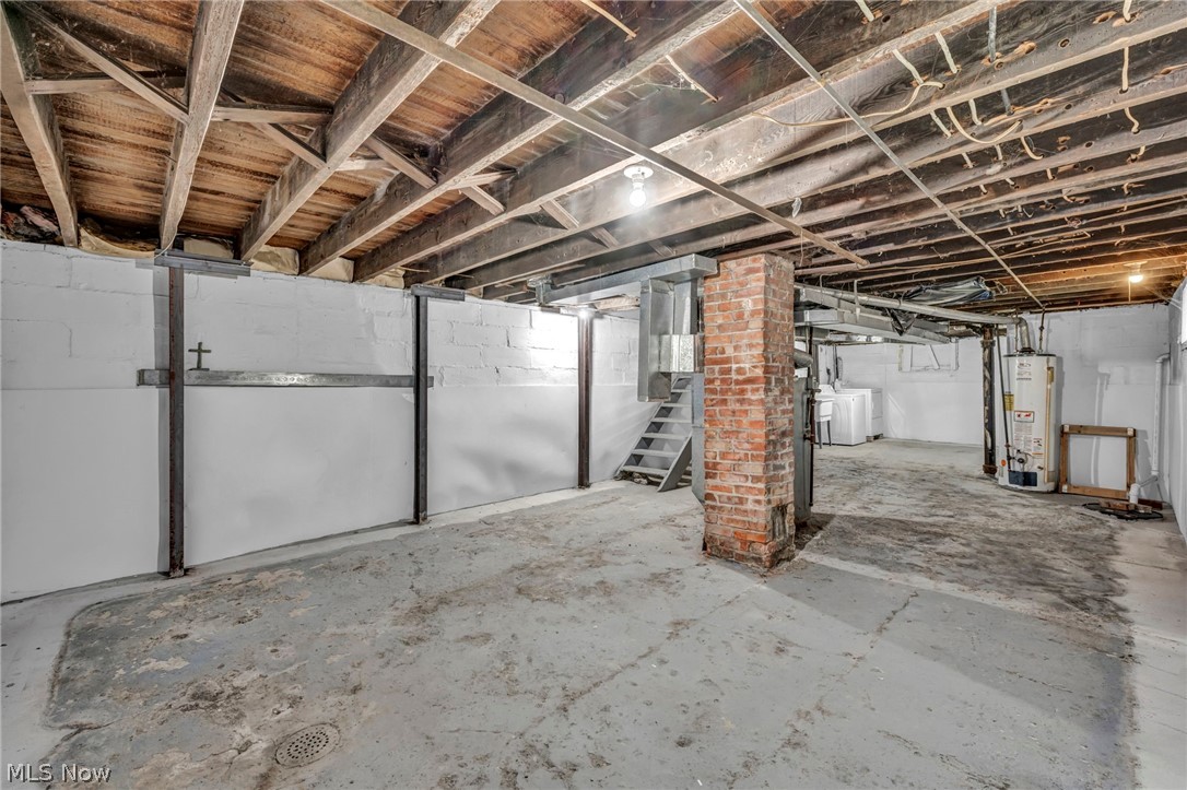 1023 W Washington Avenue Lorain OH 44052