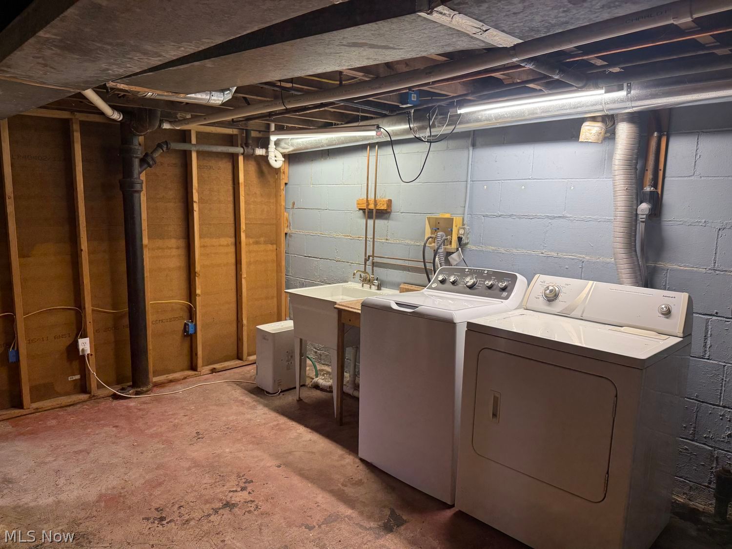 637 King Street Ravenna OH 44266