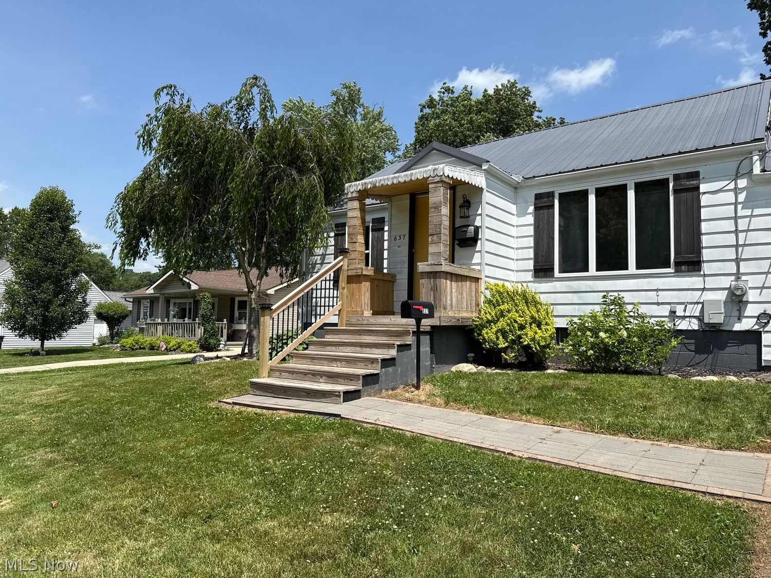 637 King Street Ravenna OH 44266