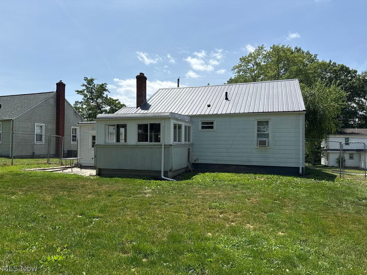 637 King Street Ravenna OH 44266