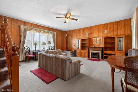 2115 Kenyon Avenue NW Massillon OH 44647