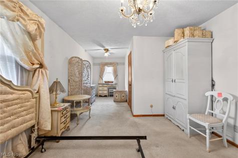 2115 Kenyon Avenue NW Massillon OH 44647