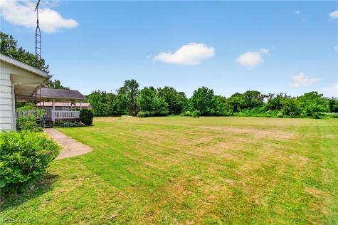 2115 Kenyon Avenue NW Massillon OH 44647