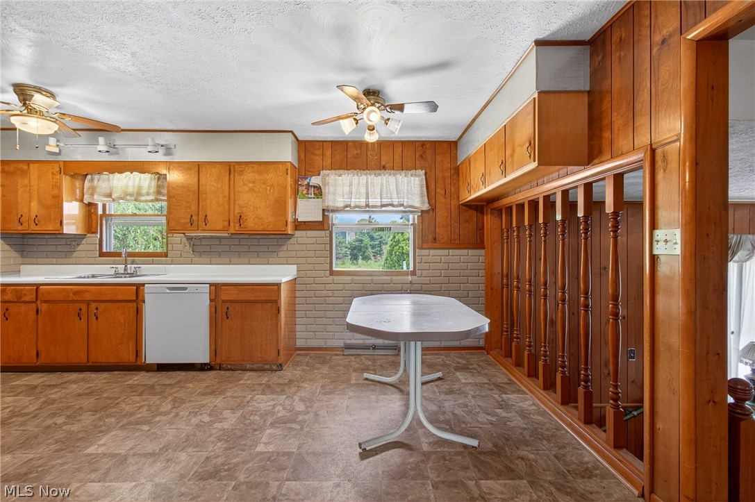 2115 Kenyon Avenue NW Massillon OH 44647