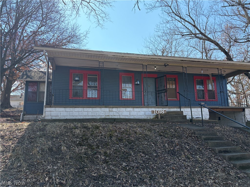1018 Pershing Road Zanesville OH 43701