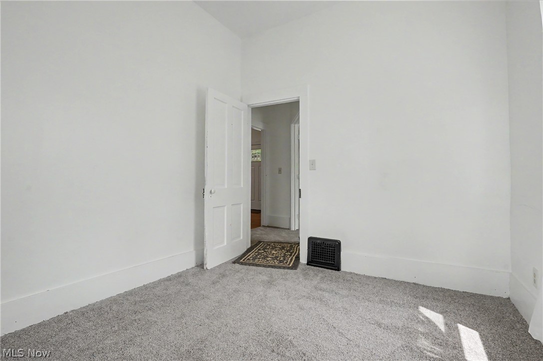 9470 Tallmadge Road Diamond OH 44412