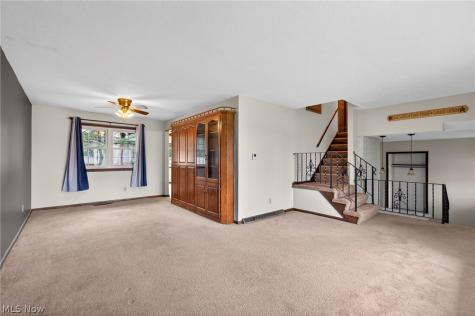 7432 Klingston Street NW Massillon OH 44646