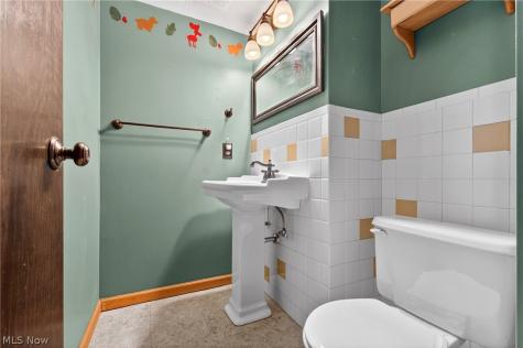 7432 Klingston Street NW Massillon OH 44646
