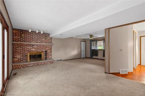 7432 Klingston Street NW Massillon OH 44646