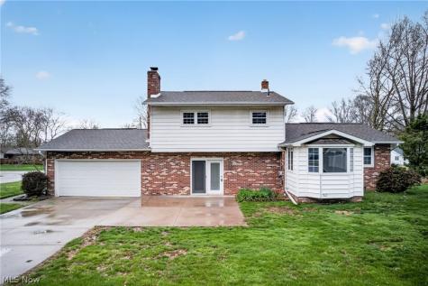 7432 Klingston Street NW Massillon OH 44646