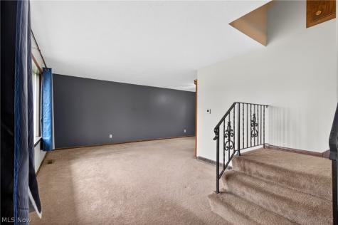 7432 Klingston Street NW Massillon OH 44646