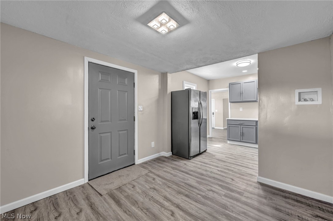 1 Smith Court Elyria OH 44035