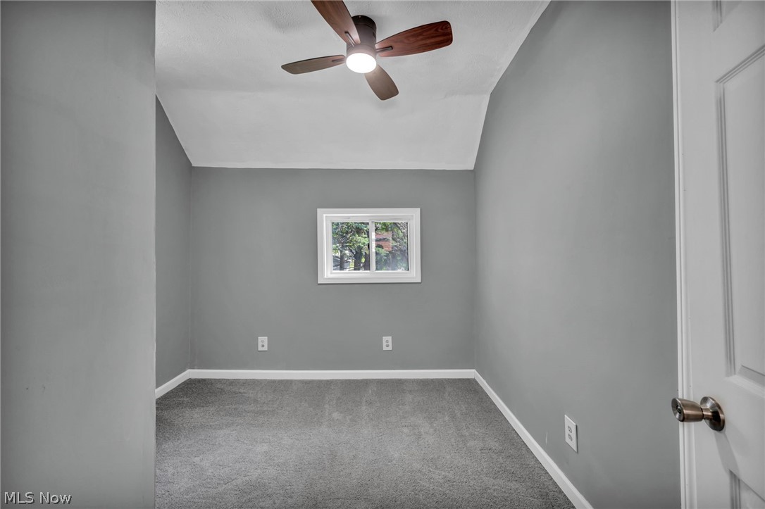 1 Smith Court Elyria OH 44035