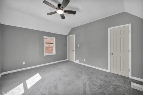 1 Smith Court Elyria OH 44035