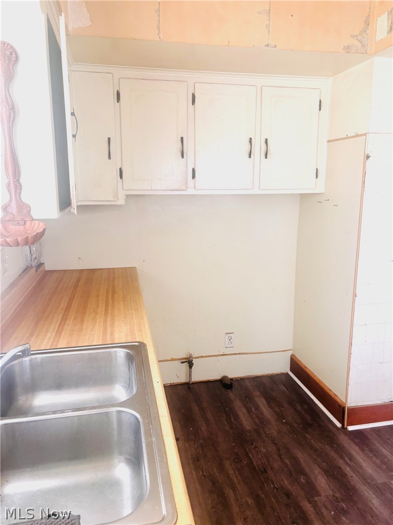 1405 Orlando Avenue Akron OH 44320