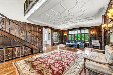 16310 S Woodland Road Shaker Heights OH 44120