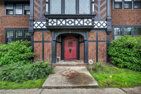 16310 S Woodland Road Shaker Heights OH 44120