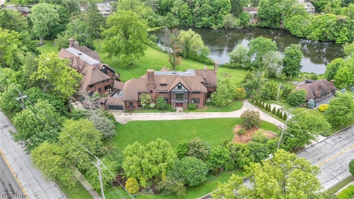 16310 S Woodland Road Shaker Heights OH 44120