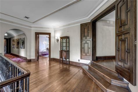 16310 S Woodland Road Shaker Heights OH 44120