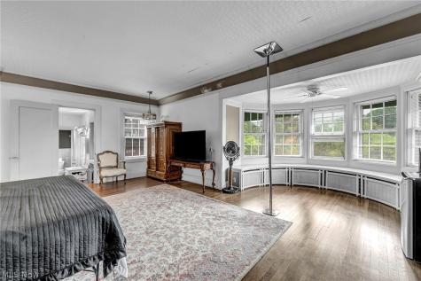 16310 S Woodland Road Shaker Heights OH 44120