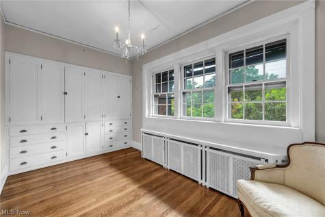 16310 S Woodland Road Shaker Heights OH 44120