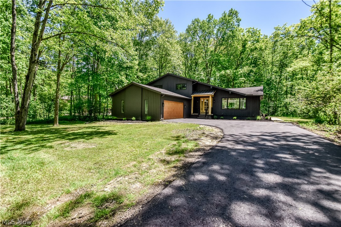 19121 Brewster Road Aurora OH 44202