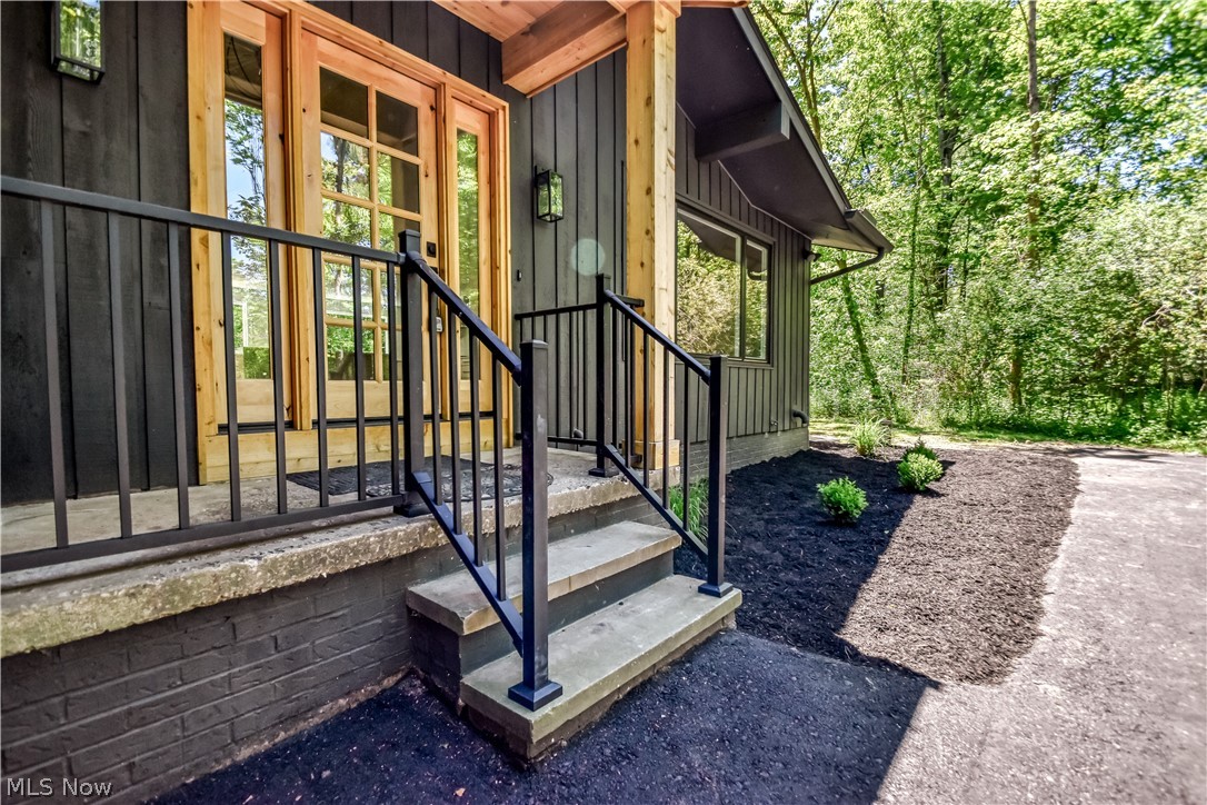 19121 Brewster Road Aurora OH 44202