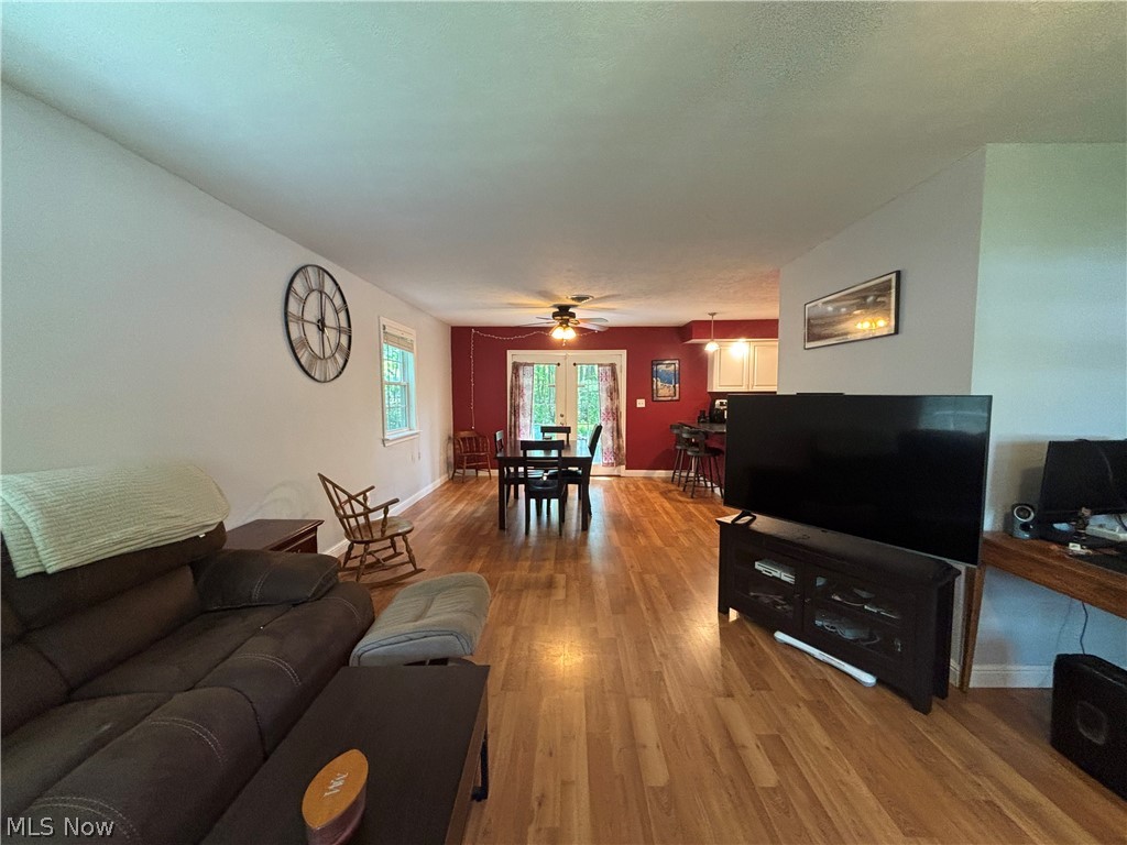 189 Ashtabula Point Roaming Shores OH 44084