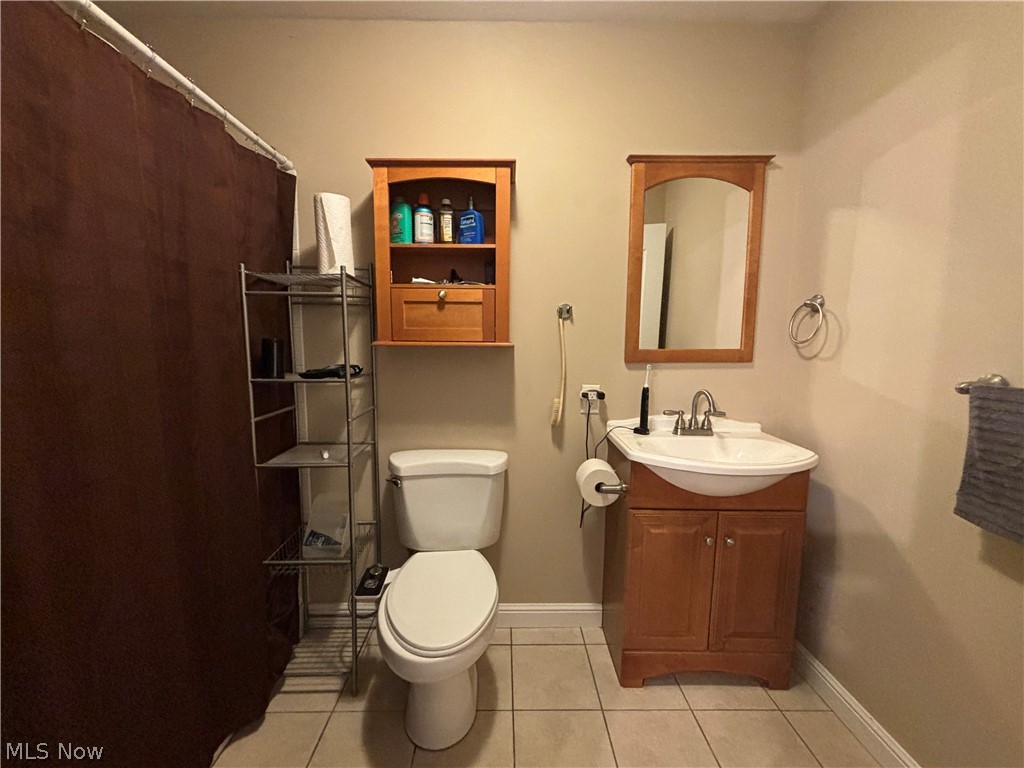189 Ashtabula Point Roaming Shores OH 44084