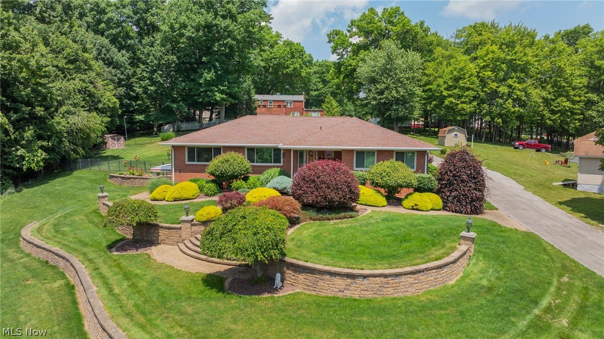 570 East Street East Palestine OH 44413